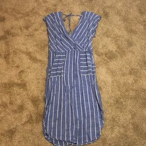 Universal Threads Dress